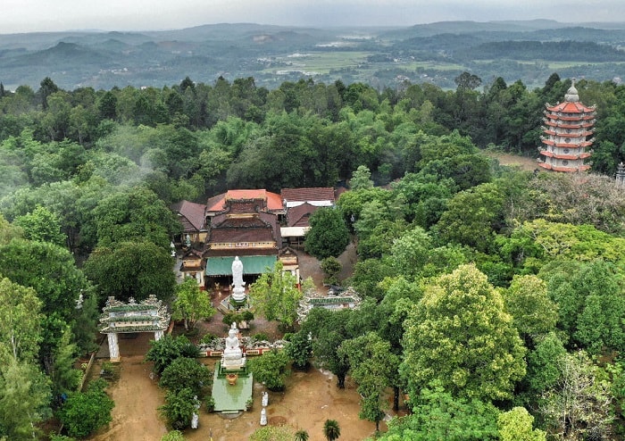 Vẻ đẹp tâm linh của những ngôi chùa nổi tiếng tại Quảng Ngãi
