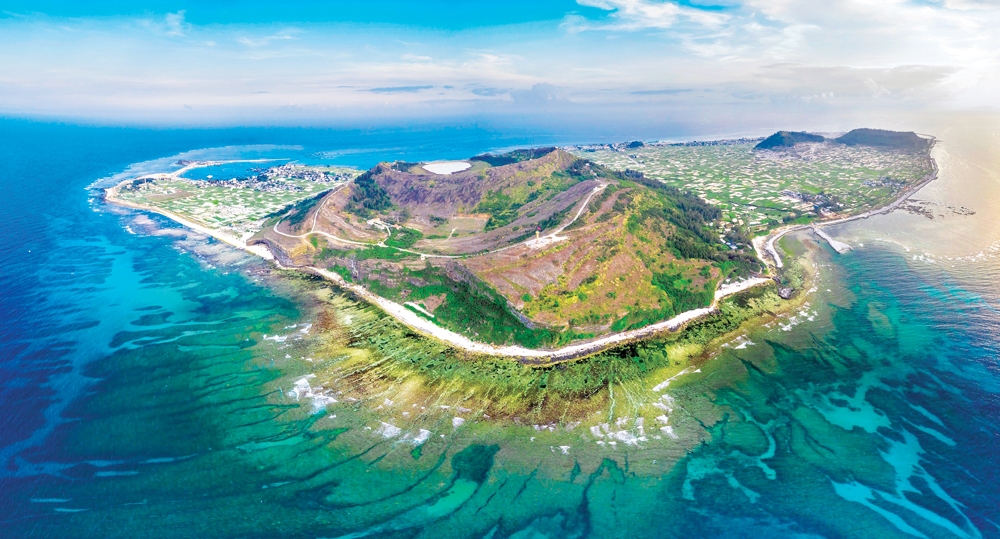 Lý Sơn – Hòn đảo thơ mộng níu chân du khách đến Quảng Ngãi